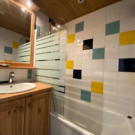 Vanoise - Location: Belle Vue, 4 Personnes Chaleureux, Centre Station Mae-9047 Val Thorens