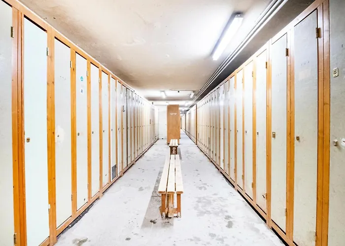 Vanoise - Location: Belle Vue, 4 Personnes Chaleureux, Centre Station Mae-9047 *