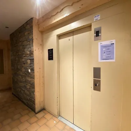 Vanoise - Location: Belle Vue, 4 Personnes Chaleureux, Centre Station Mae-9047 Lägenhet