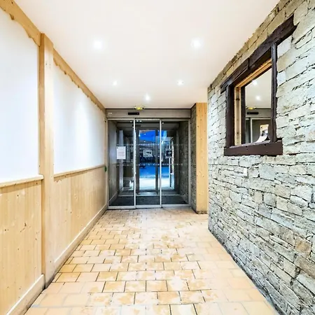 Apartament Vanoise - Location: Belle Vue, 4 Personnes Chaleureux, Centre Station Mae-9047