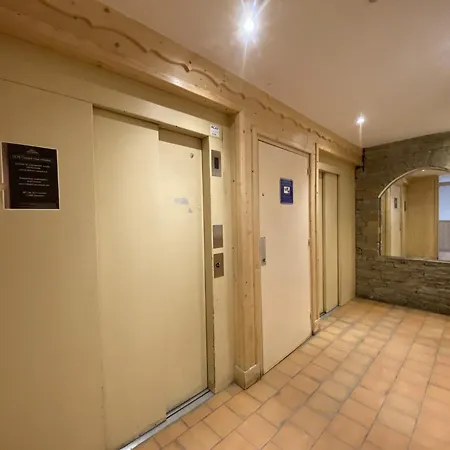 Vanoise - Location: Belle Vue, 4 Personnes Chaleureux, Centre Station Mae-9047