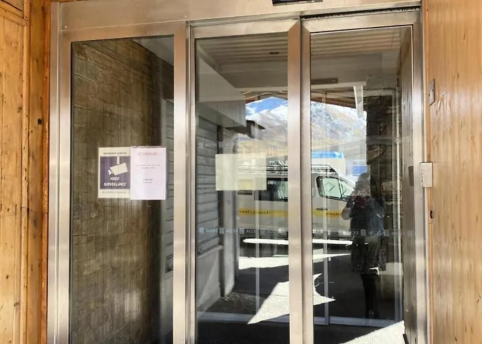 Διαμέρισμα Vanoise - Location: Belle Vue, 4 Personnes Chaleureux, Centre Station Mae-9047 *